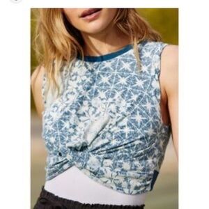 Free People Undertow Tank Small
